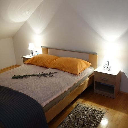 פוסטוינה Apartment Beks מראה חיצוני תמונה